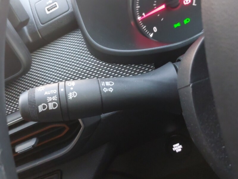 Used Dacia Sandero Stepway 2021 for sale - 76401069: Photo 16