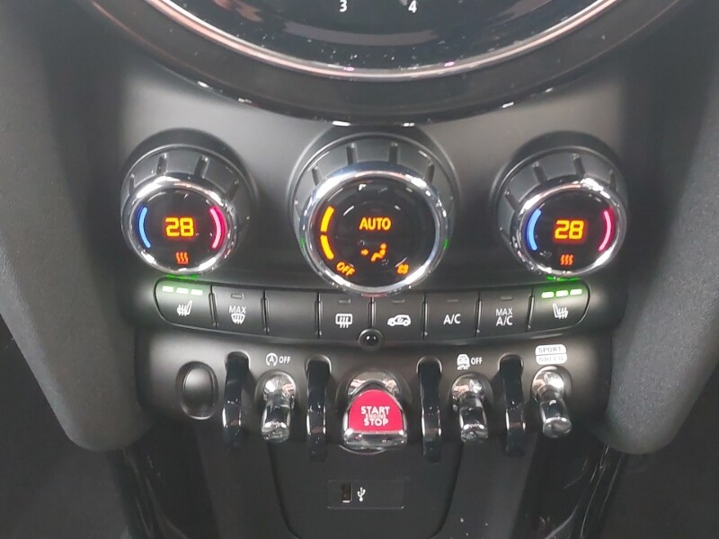 Used MINI Hatch 2023 for sale - 77544452: Photo 12