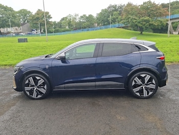 Used Renault Megane E Tech 2023 for sale - 79517364: Photo