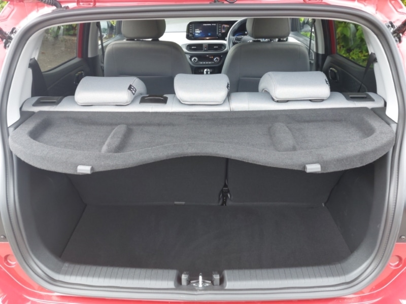 Used Hyundai i10 2024 for sale - 76052612: Photo 8