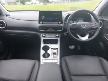 Used Hyundai KONA 2023 for sale - 78490324: Photo