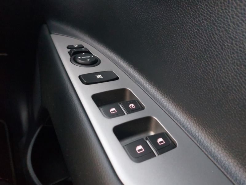 Used Kia Stonic 2025 for sale - 78126618: Photo 19