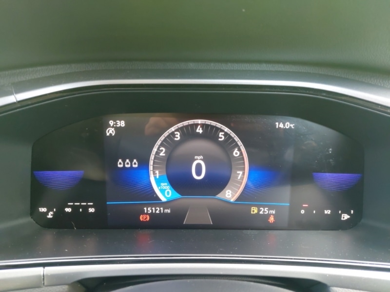 Used Volkswagen T-Roc 2022 for sale - 76737123: Photo 11