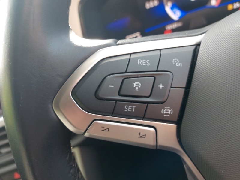 Used Volkswagen T-Roc 2022 for sale - 76737123: Photo 18