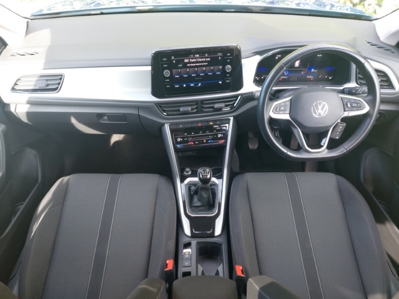 Used Volkswagen T-Roc 2022 for sale - 76737123: Photo 2