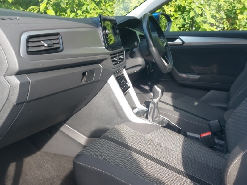 Used Volkswagen T-Roc 2022 for sale - 76737123: Photo 5