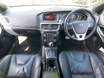 Used Volvo V40 2019 for sale - 75093620: Photo