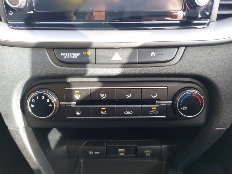 Used Kia XCeed 2023 for sale - 76393085: Photo 12