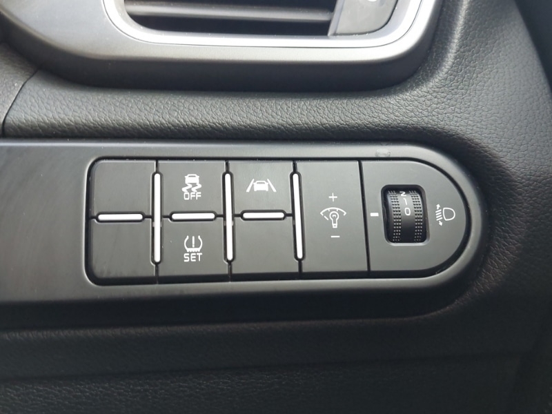 Used Kia XCeed 2023 for sale - 76393085: Photo 18