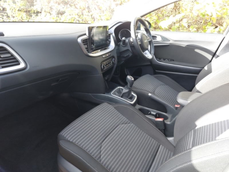 Used Kia XCeed 2023 for sale - 76393085: Photo 5