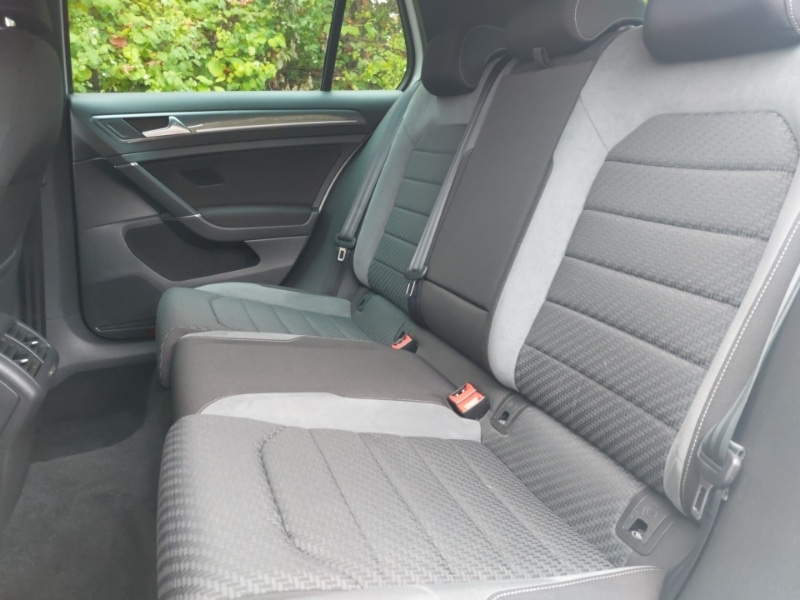 Used Volkswagen Golf 2020 for sale - 76121025: Photo 6