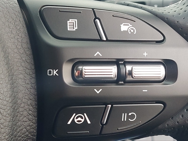 Used Kia Stonic 2025 for sale - 76947602: Photo 15