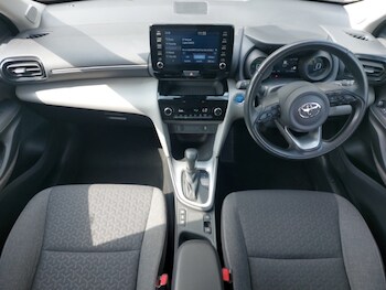 Used Toyota Yaris Cross 2022 for sale - 75408986: Photo