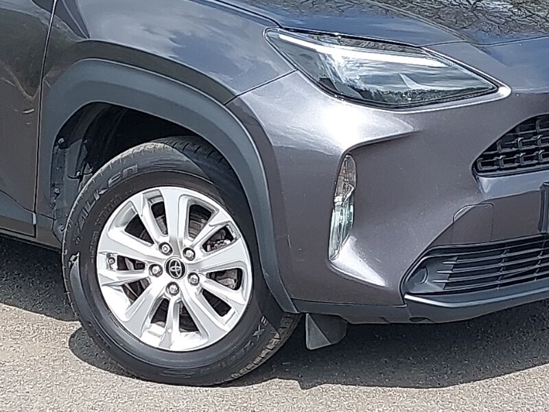 2022 Toyota Yaris Cross 1.5 Hybrid Icon 5dr CVT Estate Hybrid Automatic - Picture 9 of 19