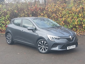 2021 - 1.0 TCe 90 Iconic 5dr