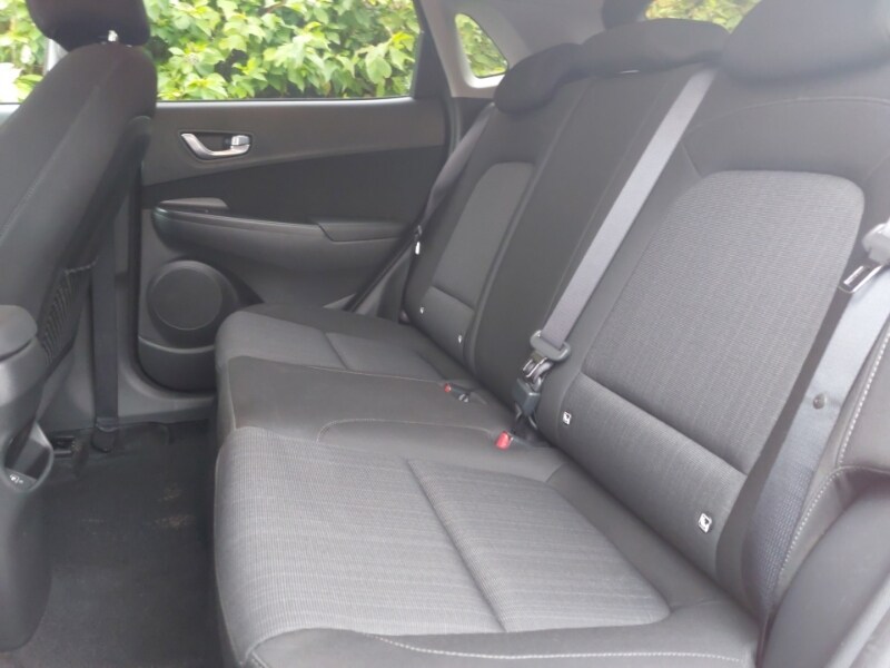 Used Hyundai KONA 2022 for sale - 76108300: Photo 6