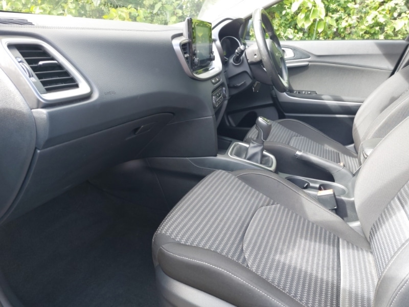 Used Kia XCeed 2023 for sale - 76052354: Photo 5
