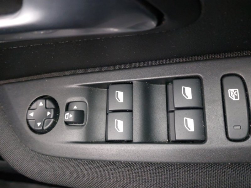 Used Peugeot 208 2022 for sale - 77141662: Photo 19