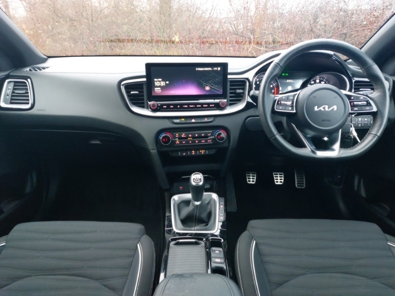 Used Kia Ceed 2025 for sale - 76970338: Photo 2