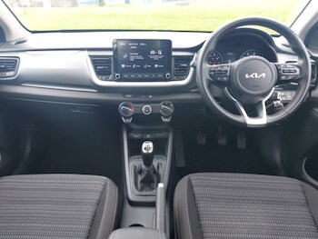 Used Kia Stonic 2023 for sale - 78478668: Photo