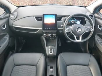 Used Renault Zoe 2022 for sale - 77020758: Photo