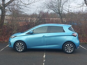 Used Renault Zoe 2022 for sale - 77020758: Photo