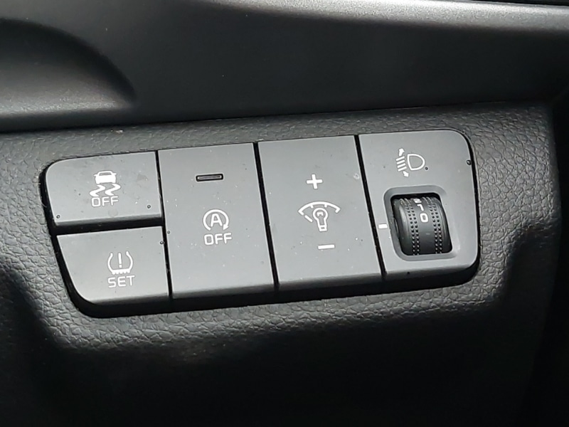 Used Kia Stonic 2022 for sale - 77284477: Photo 18