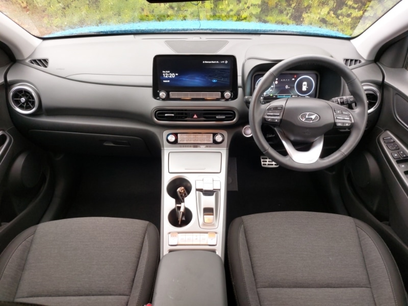 Used Hyundai KONA 2022 for sale - 76379412: Photo 2