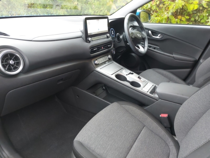 Used Hyundai KONA 2022 for sale - 76379412: Photo 5