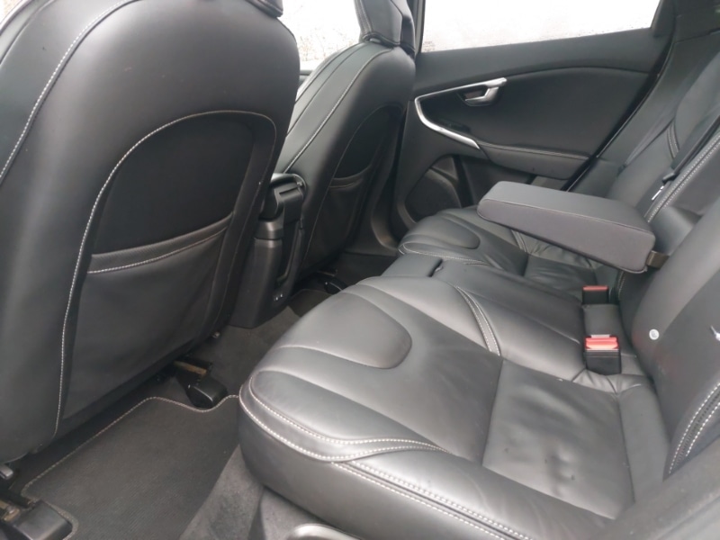 Used Volvo V40 2019 for sale - 77467109: Photo 6