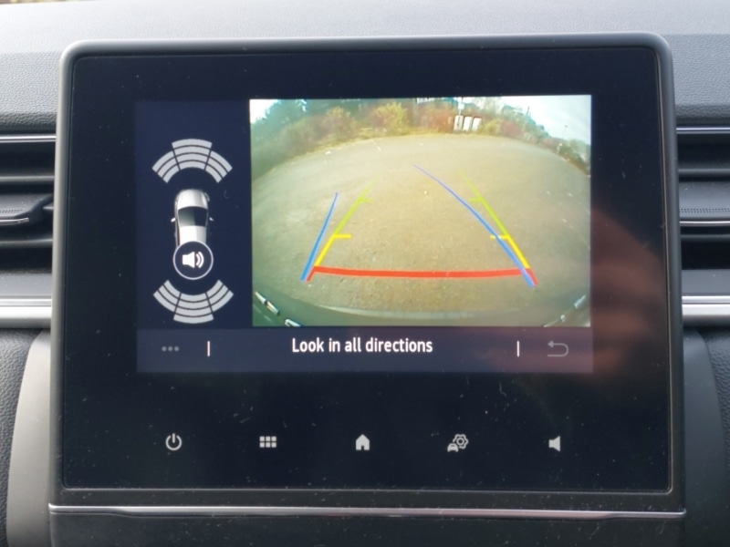 Used Renault Captur 2023 for sale - 76651736: Photo 10