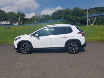 Used Peugeot 2008 2017 for sale - 78965158: Photo