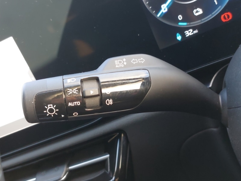 Used Kia Niro 2023 for sale - 76401077: Photo 16