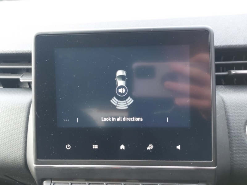 Used Renault Clio 2022 for sale - 77596878: Photo 10