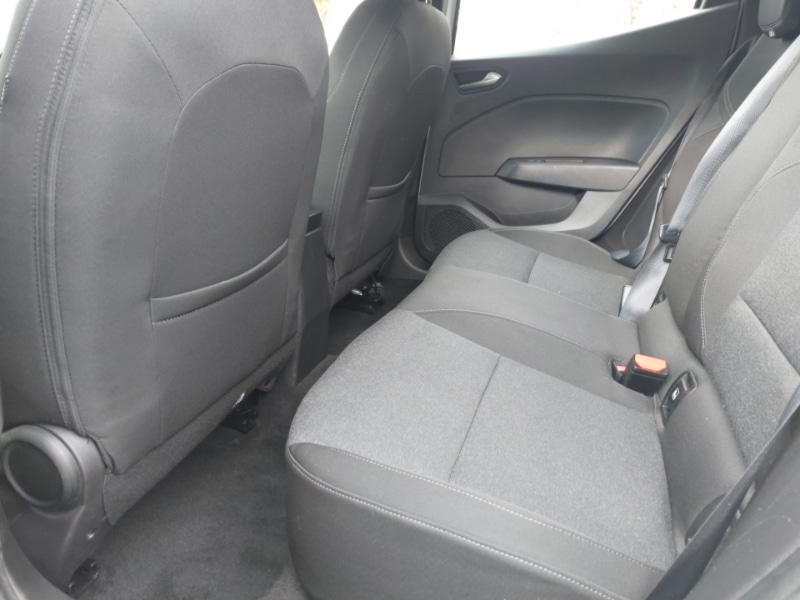 Used Renault Clio 2022 for sale - 77596878: Photo 6