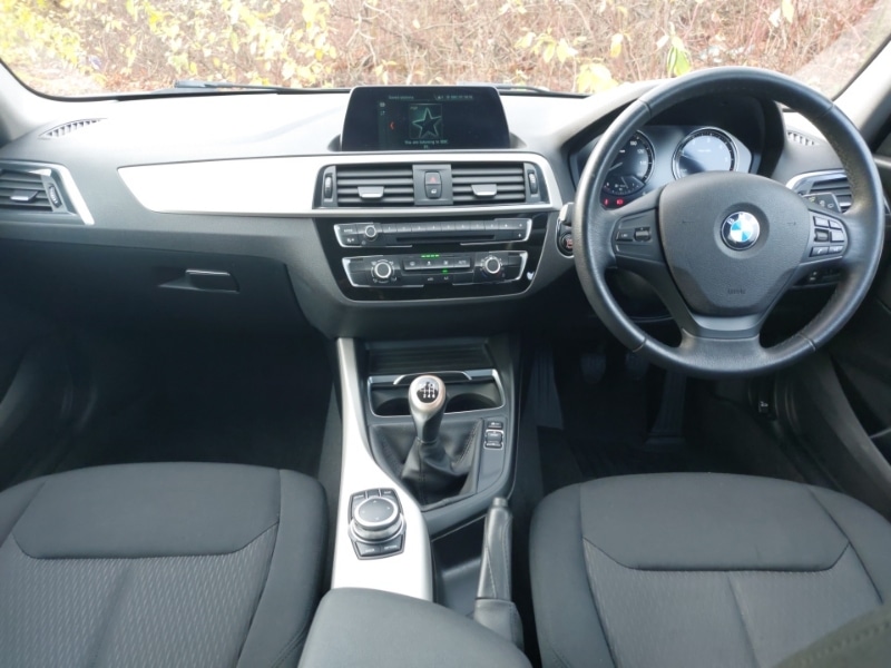 Used BMW 1 Series 2018 for sale - 76759021: Photo 2