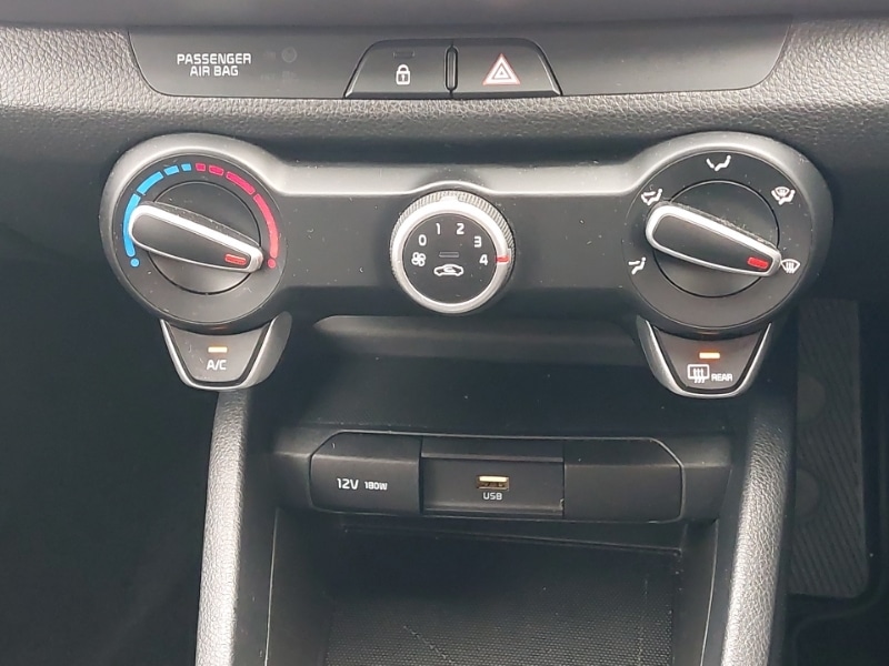 Used Kia Stonic 2023 for sale - 77596880: Photo 13