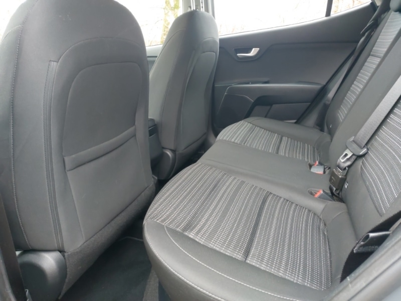 Used Kia Stonic 2023 for sale - 77596880: Photo 6