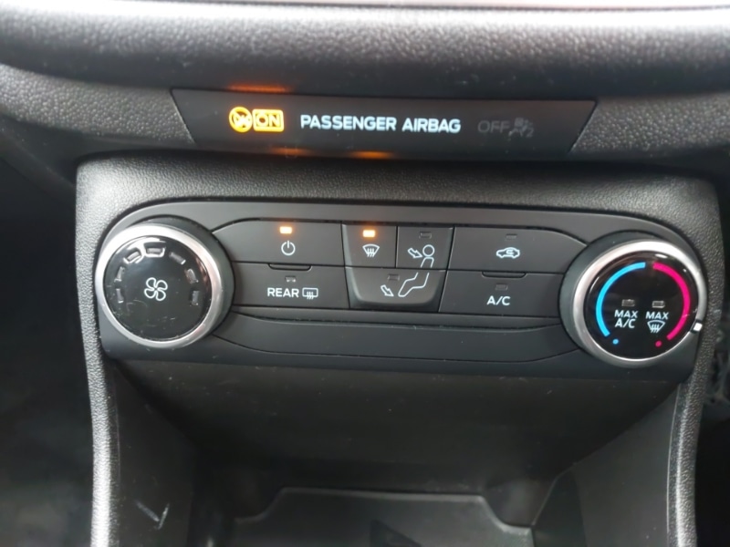 Used Ford Fiesta 2018 for sale - 77596820: Photo 12