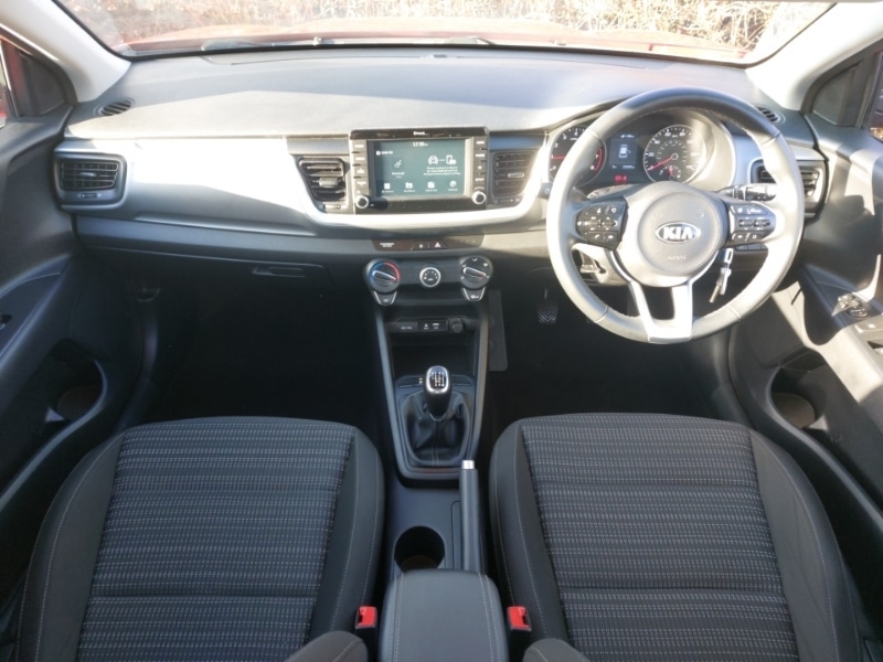 Used Kia Stonic 2021 for sale - 77183528: Photo 2