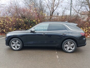 Used Genesis GV70 2022 for sale - 77503014: Photo