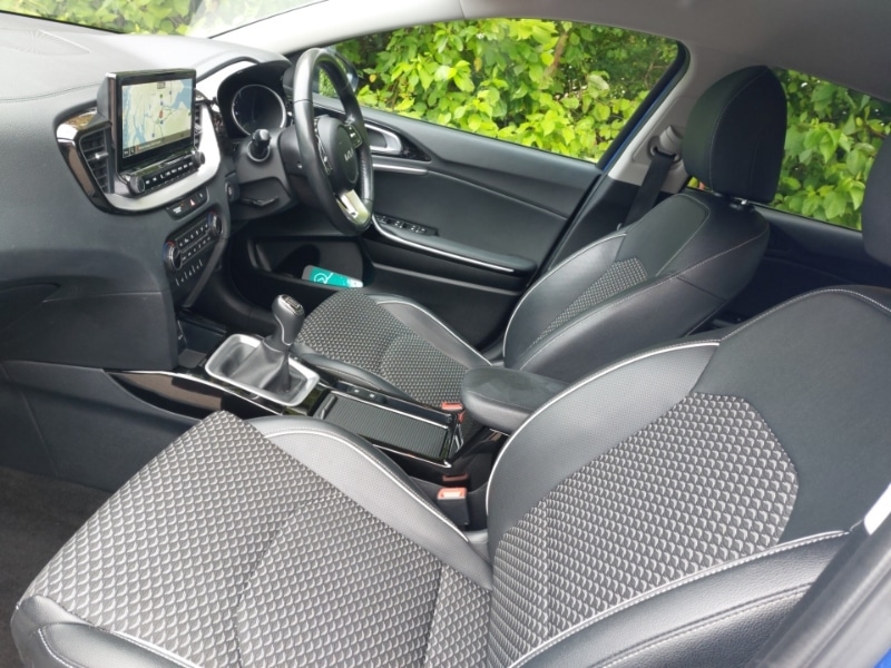 Used Kia XCeed 2023 for sale - 76053295: Photo 5