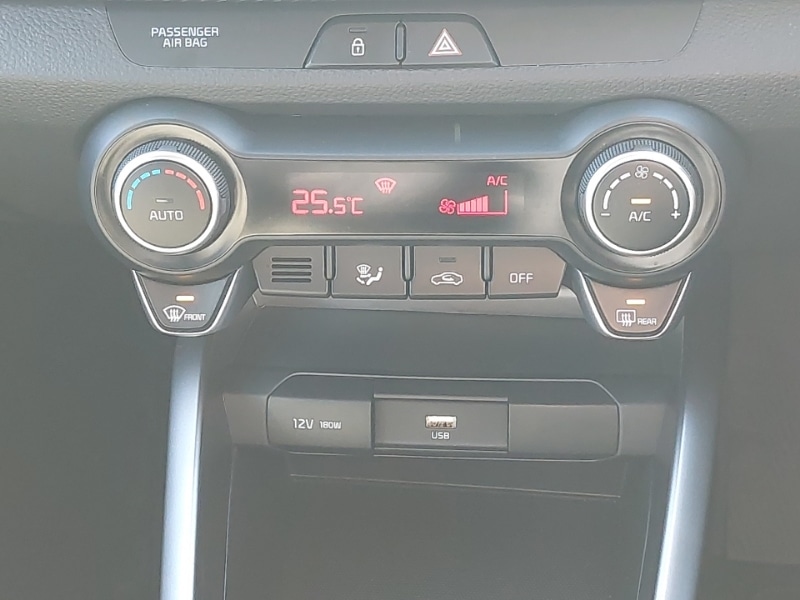 Used Kia Stonic 2024 for sale - 78113804: Photo 14