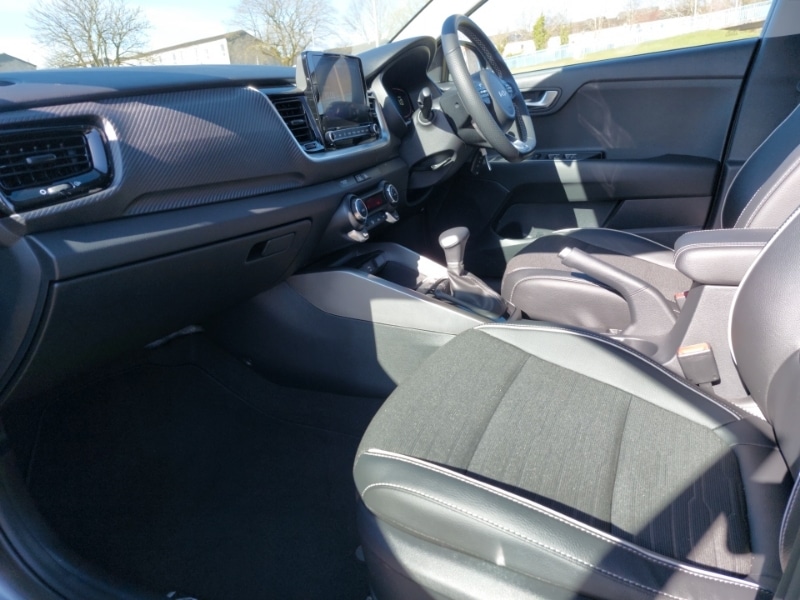 Used Kia Stonic 2024 for sale - 78113804: Photo 5