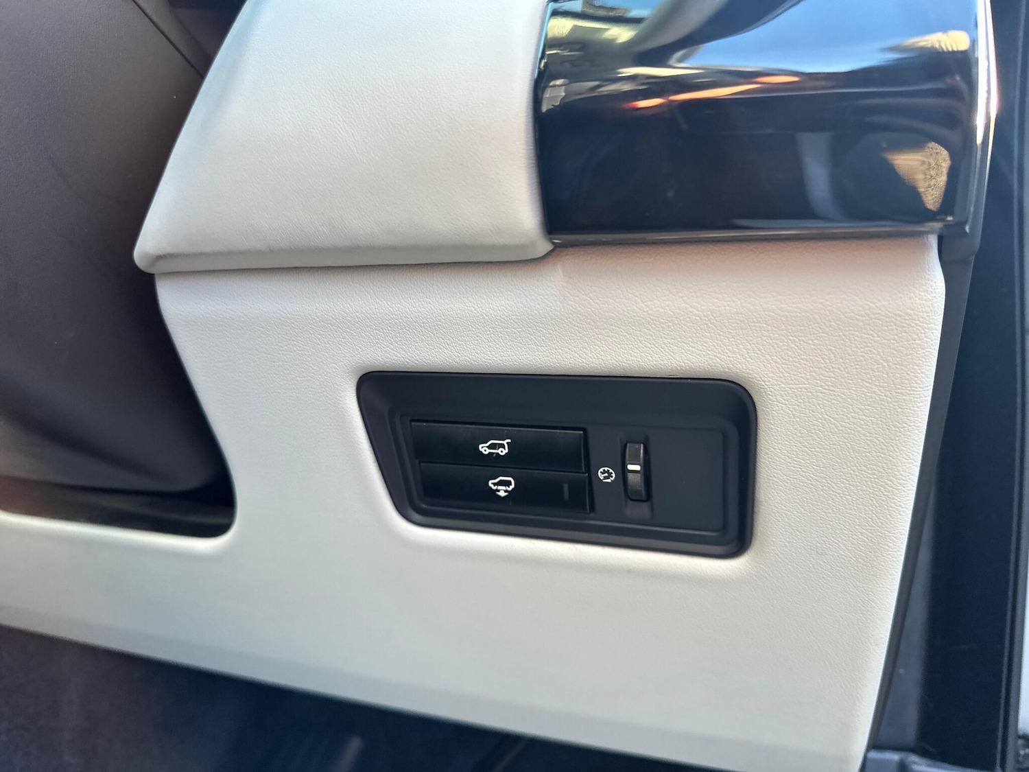 Used Land Rover Range Rover 2015 for sale - 77081318: Photo 11