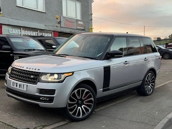 2015 (15) - 4.4 SDV8 Vogue SE 4dr Auto