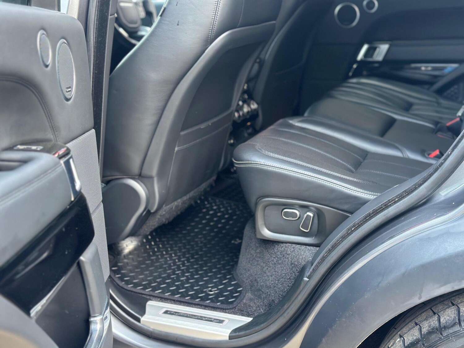 Used Land Rover Range Rover for sale - 77768692: Photo 33