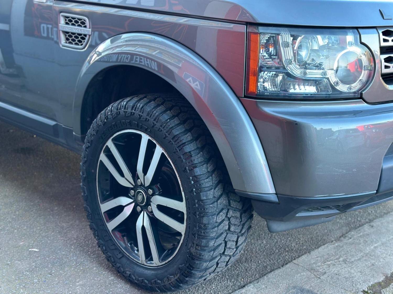 Used Land Rover Discovery 2010 for sale - 77939352: Photo 16