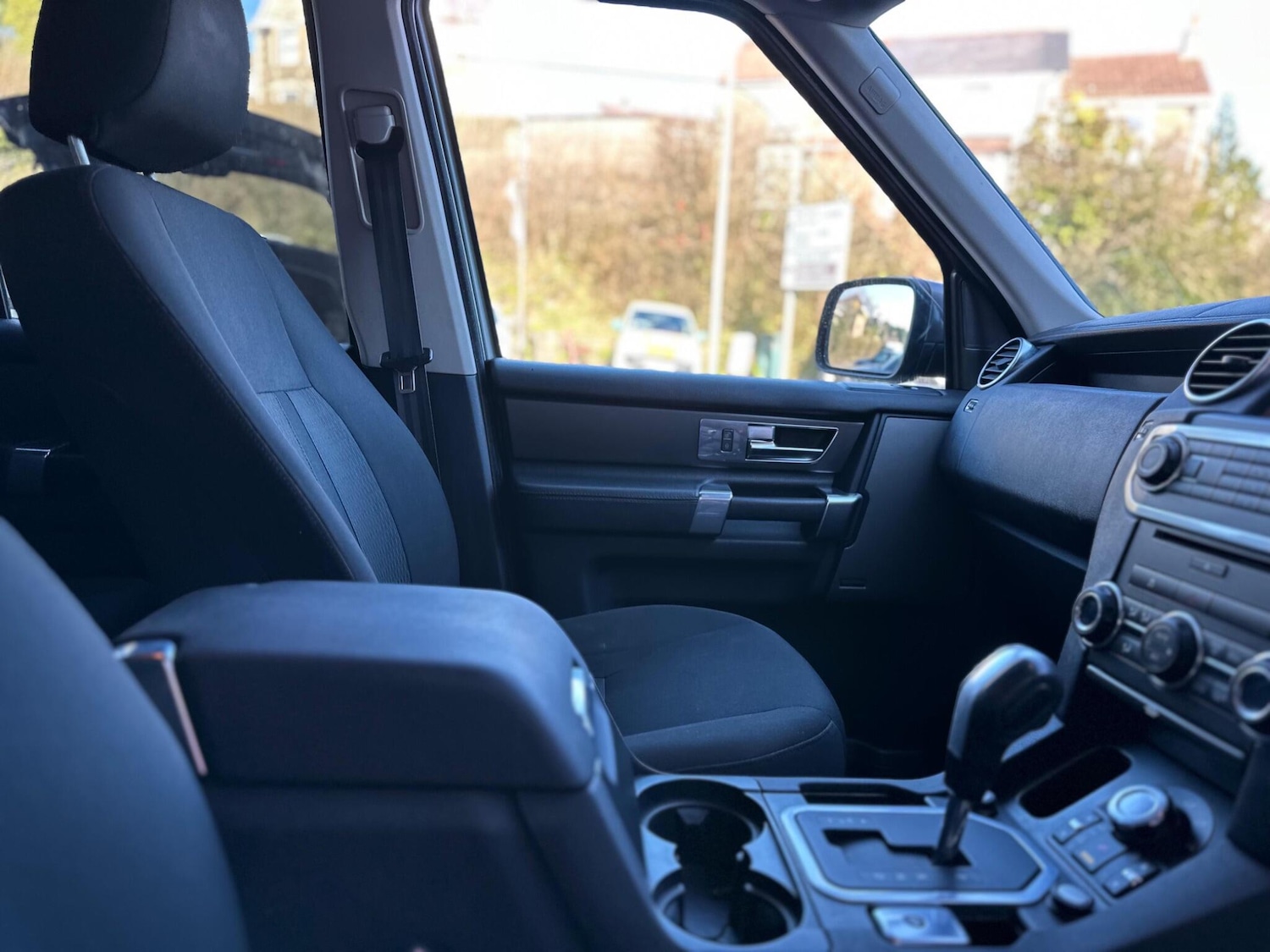 Used Land Rover Discovery 2010 for sale - 77939352: Photo 32