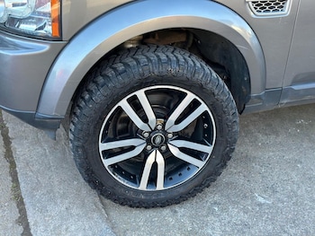 Used Land Rover Discovery 2010 for sale - 77939352: Photo